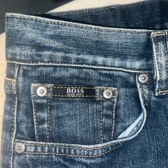 Hugo Boss jeans mens - Picture 4 of 7